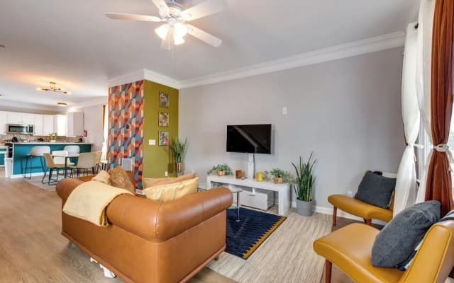 2 Mi to Dtwn: Family-friendly Atlanta Retreat!