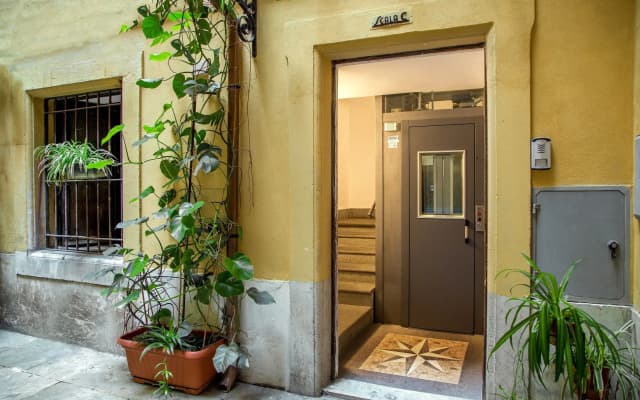 Roma Central Guest House