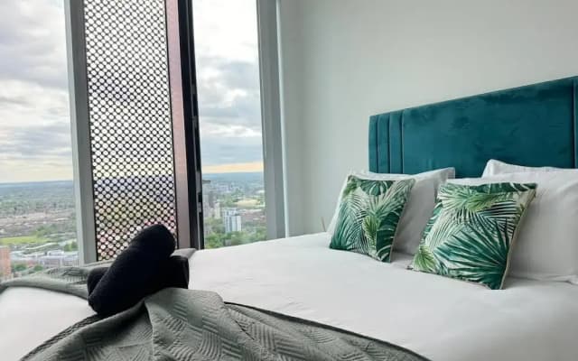 Luxurious Deansgate 3bedroom Apartment Sleeps 10