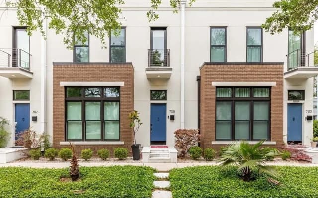 Savannah Jetsetter by Tybee Vacation Rentals