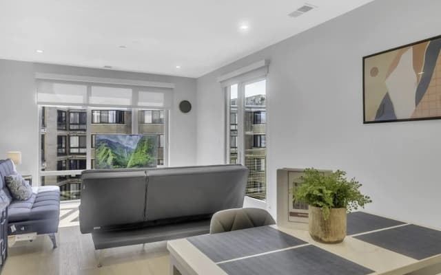 2br Logan Circle Furnished Apartment 2 Bedroom Apts by RedAwning