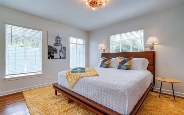 San Antonio Retreat w/ Private Hot Tub & Gas Grill