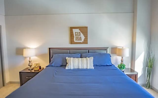 Midtown Fully Furnished Apartments - Great Location 2 Bedroom Apts by RedAwning