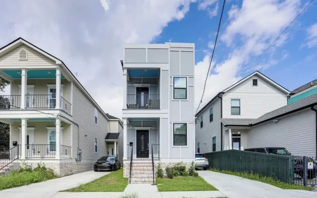 < 2 Mi to Jackson Square: New Orleans Home w/ Yard