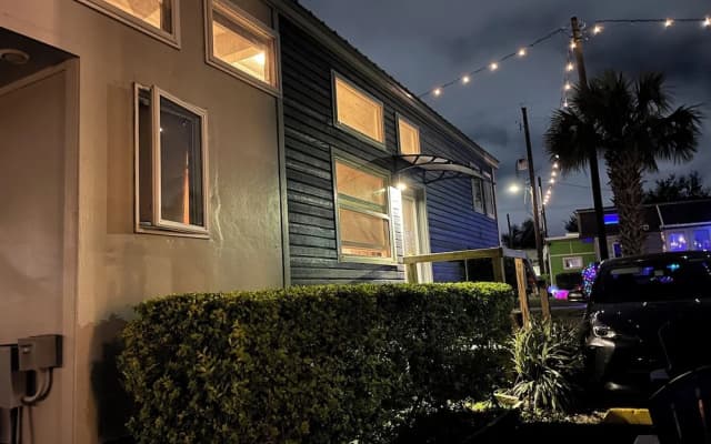 Orlando Lakefront Tiny House Community