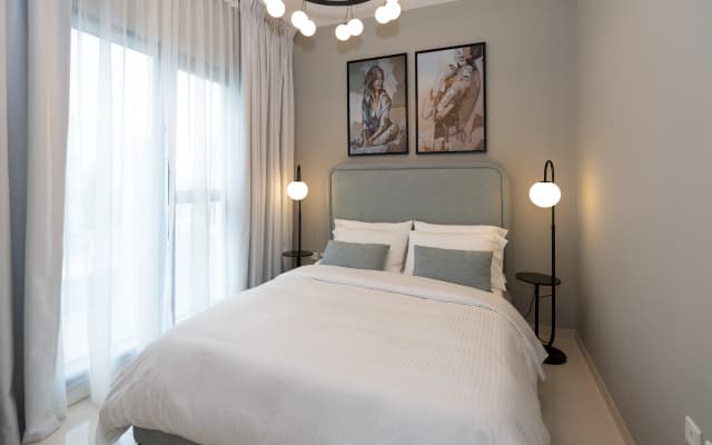 Keyrock Living KeyRock Living Stylish Zada Tower Retreat Apartments