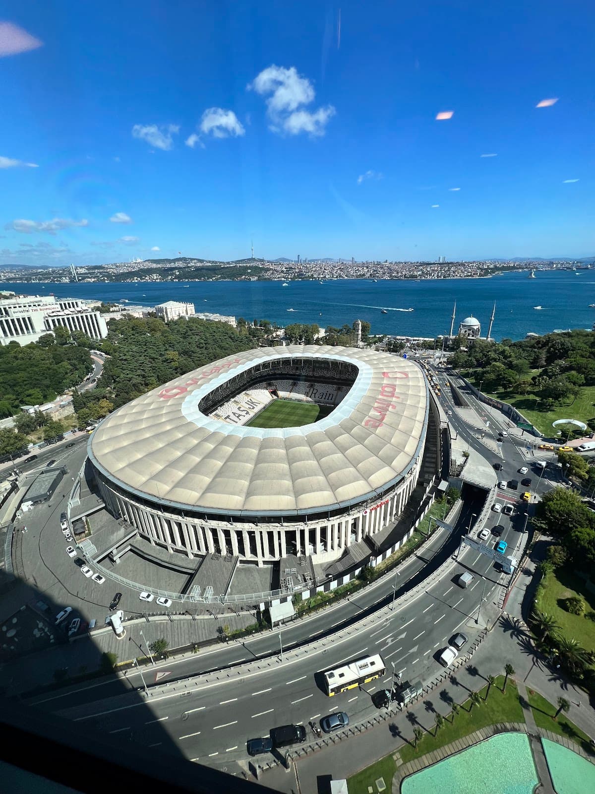 Tüpraş Stadyumu, Istanbul